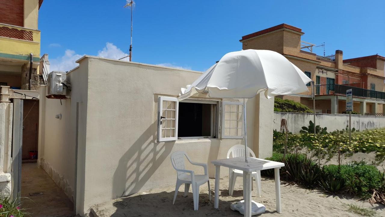Apartamento Casina Sulla Sabbia Torvaianica Exterior foto