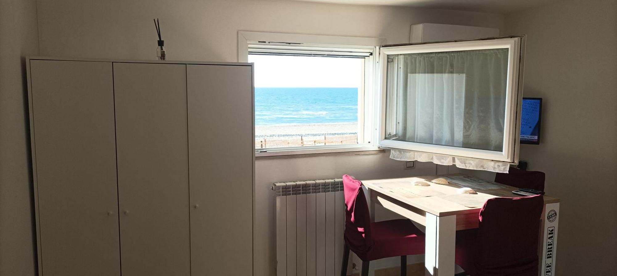 Apartamento Casina Sulla Sabbia Torvaianica Exterior foto