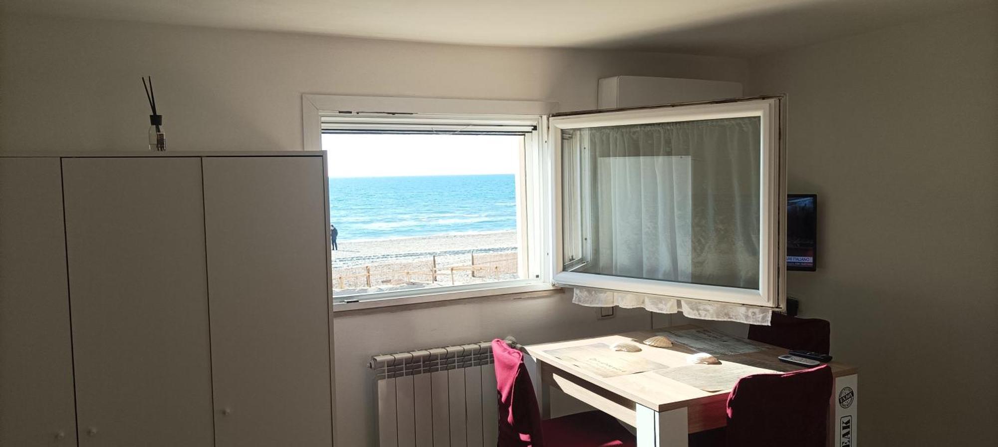 Apartamento Casina Sulla Sabbia Torvaianica Exterior foto